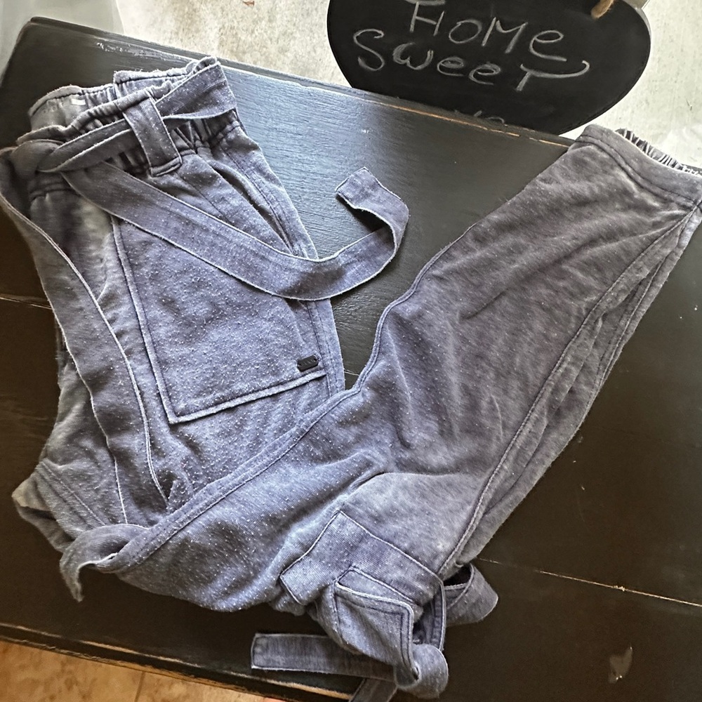 DKNY sport small light blue pants